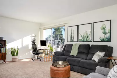  459 Ballantyne St #31, El Cajon, CA 92020 - Photo 4