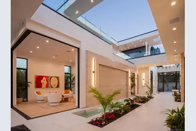  6283 La Jolla Scenic Drive S, San Diego, CA 92037 - Photo 16