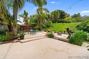 2210 Valley Rd, Oceanside, CA 92056 - Photo 34