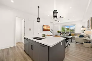 1055 32nd St, San Diego, CA 92102 - Photo 8