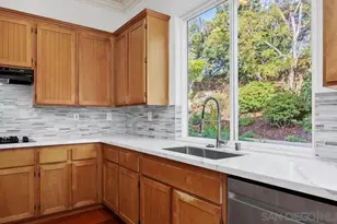 1090 Alexandra Ln, Encinitas, CA 92024 - Photo 12