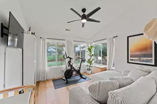 1938 Spyglass Cir, Vista, CA 92081 - Photo 16