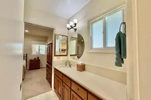 2034 S Flippen Dr, Anaheim, CA 92802 - Photo 34