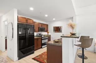 206 Park Blvd, San Diego, CA 92101 - Photo 2