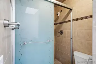 8725 Caminito Abrazo, La Jolla, CA 92037 - Photo 46