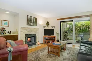 7301 Calle De Fuentes, Carlsbad, CA 92009 - Photo 4