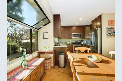  7301 Calle De Fuentes, Carlsbad, CA 92009 - Photo 12