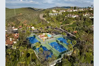  7301 Calle De Fuentes, Carlsbad, CA 92009 - Photo 36