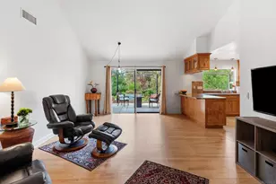 2726 Naples Ct, Carlsbad, CA 92010 - Photo 18