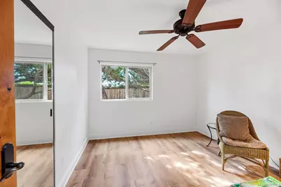  2726 Naples Ct, Carlsbad, CA 92010 - Photo 32