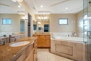 750 Island Ct, San Diego, CA 92109 - Photo 8