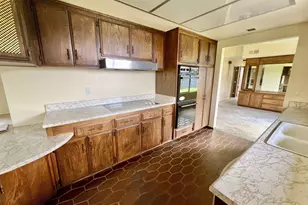 10361 Old Castle Rd, Valley Center, CA 92082 - Photo 14