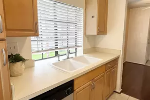 8538 Summerdale Rd, San Diego, CA 92126 - Photo 14