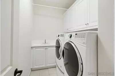  7938 Lusardi Creek Ln, San Diego, CA 92127 - Photo 20