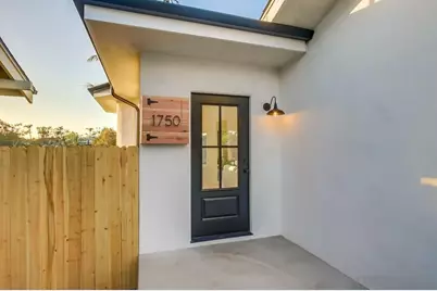  1750 Washington Pl, San Diego, CA 92103 - Photo 2