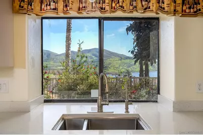  10137 Greenleaf Rd, Spring Valley, CA 91977 - Photo 14