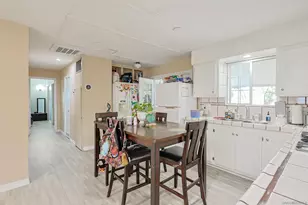 200 Olive Ave, Vista, CA 92083 - Photo 14