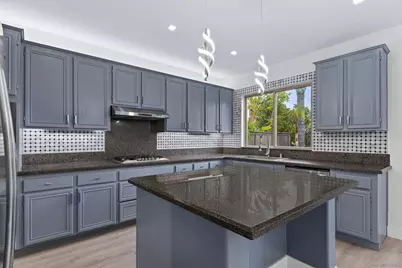  1611 Hikers Trail Dr, Chula Vista, CA 91915 - Photo 6