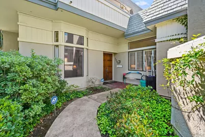  7962 Caminito Del Cid, La Jolla, CA 92037 - Photo 2