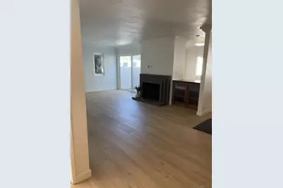  2356 Caminito Seguro, San Diego, CA 92107 - Photo 2