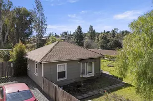 803 & 803 1/2 Taylor St, Vista, CA 92084 - Photo 4