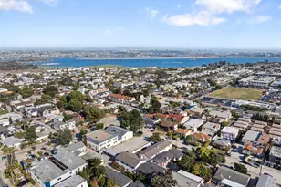 1654 Oliver Ave, San Diego, CA 92109 - Photo 32