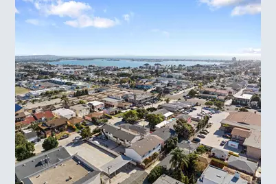  1654 Oliver Ave #6, San Diego, CA 92109 - Photo 34