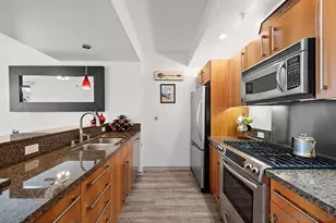 321 Tenth Ave, San Diego, CA 92101 - Photo 4