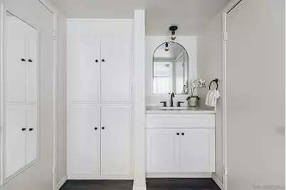  4652 Don Lorenzo Dr #A, Los Angeles, CA 90008 - Photo 36