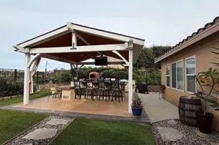 2327 Clearcrest Ln, Fallbrook, CA 92028 - Photo 18