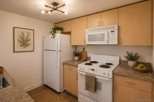 425 W Beech St, San Diego, CA 92101 - Photo 8