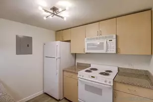 425 W Beech St, San Diego, CA 92101 - Photo 26