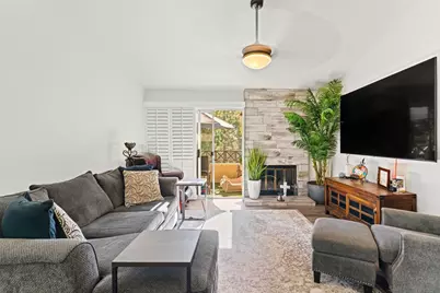  2085 Lakeridge Cir #203, Chula Vista, CA 91913 - Photo 10