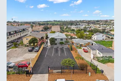  320 Willie James Jones Ave, San Diego, CA 92102 - Photo 2