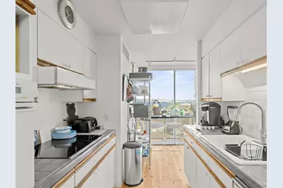  1750 Avenida Del Mundo #309, Coronado, CA 92118 - Photo 4