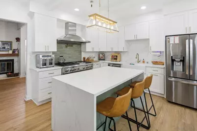  835 D Avenue #5, Coronado, CA 92118 - Photo 8