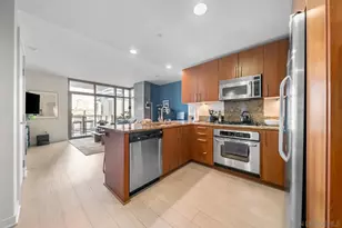 800 The Mark Ln, San Diego, CA 92101 - Photo 6