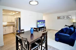 12226 Rancho Bernardo Rd, San Diego, CA 92128 - Photo 2