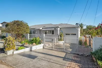  2017 El Prado Ave, Lemon Grove, CA 91945 - Photo 4