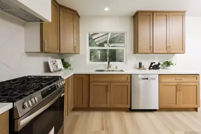  3619 Oxford St, Carlsbad, CA 92010 - Photo 8