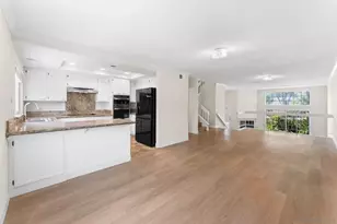 4040 Porte de Palmas, San Diego, CA 92122 - Photo 10