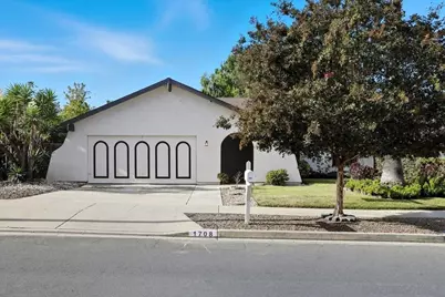  1708 Woodbridge Rd, Escondido, CA 92026 - Photo 2