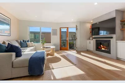  2140 Orinda Dr #E, Cardiff, CA 92007 - Photo 8