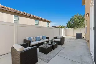 8612 Arlington Way, Santee, CA 92071 - Photo 16