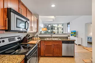 253 10th Ave, San Diego, CA 92101 - Photo 8