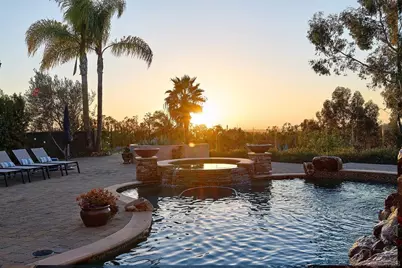  10626 Birch Bluff Ave, San Diego, CA 92131 - Photo 2