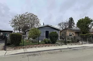 739 Park Pl, Escondido, CA 92025 - Photo 2