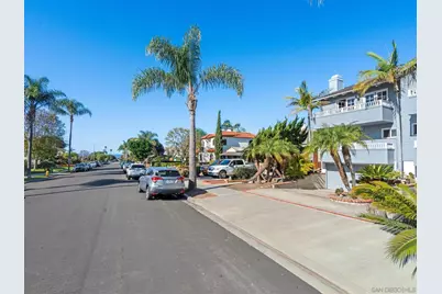  928 Agate Street, San Diego, CA 92109 - Photo 1