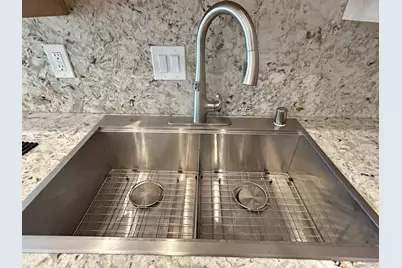  2410 Albatross St #9, San Diego, CA 92101 - Photo 16