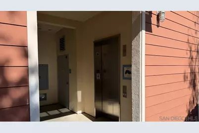  6801 Embarcadero Ln, Carlsbad, CA 92011 - Photo 8